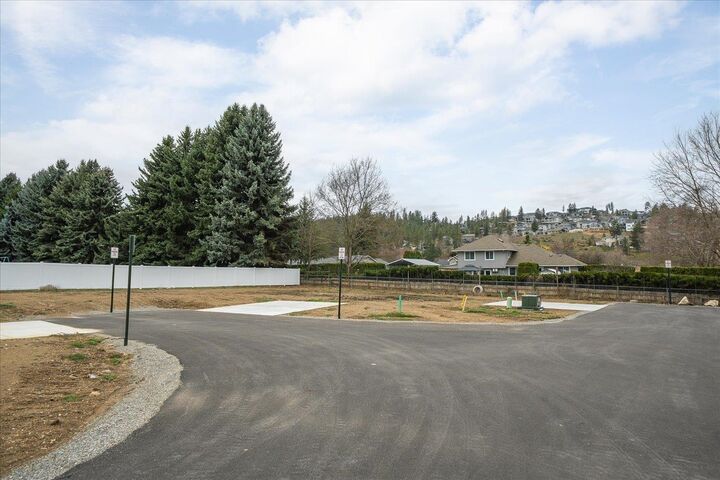 Property Photo:  4xxx E Darrell Ln Lot #2  WA 99037 
