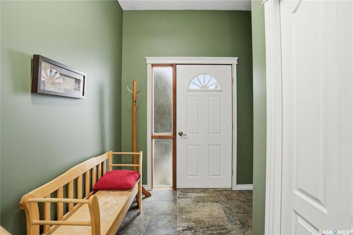 Property Photo: 302 Bentham Crescent SK S7N 3V4