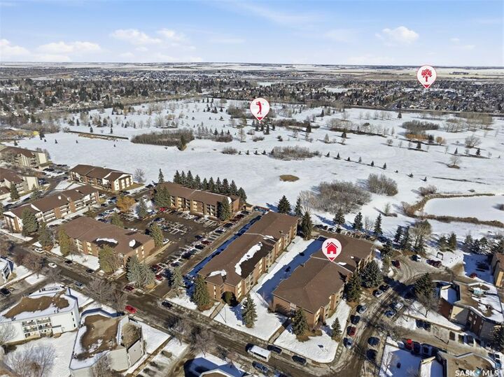 Property Photo: 403 Tait Court 306 SK S7H 5L3
