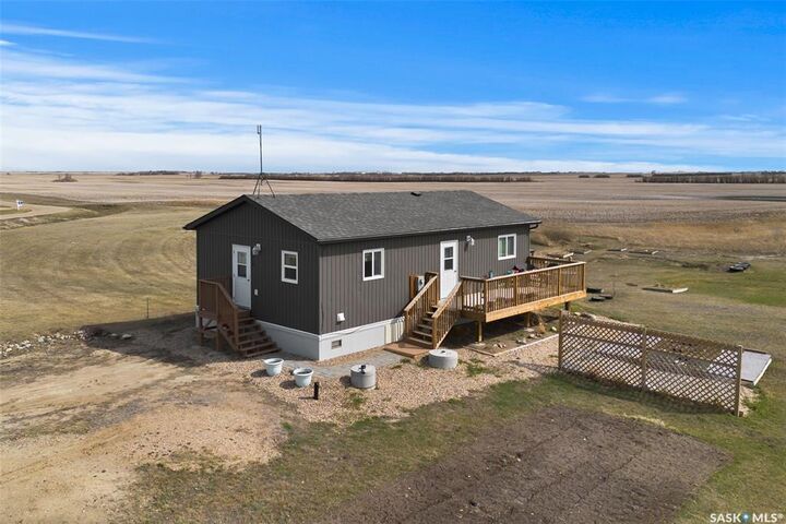 Property Photo:  213 Barber Road  SK S0G 4V0 