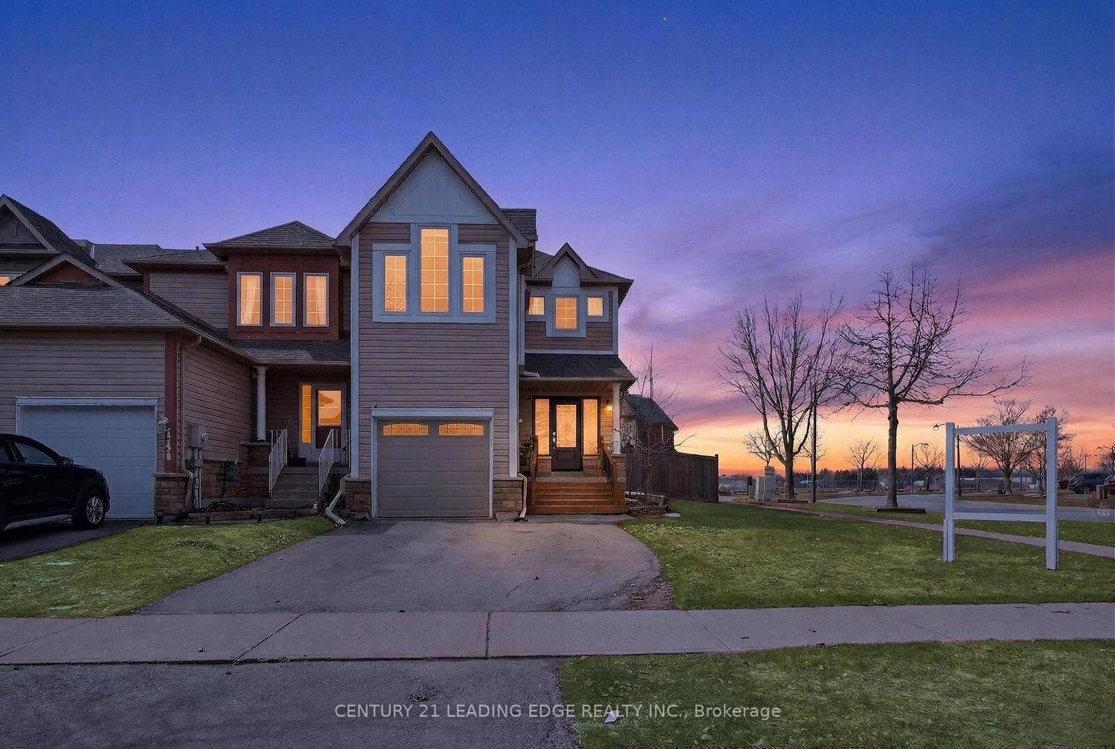 Property Photo:  113 Shady Lane Crescent  ON L1C 5B1 