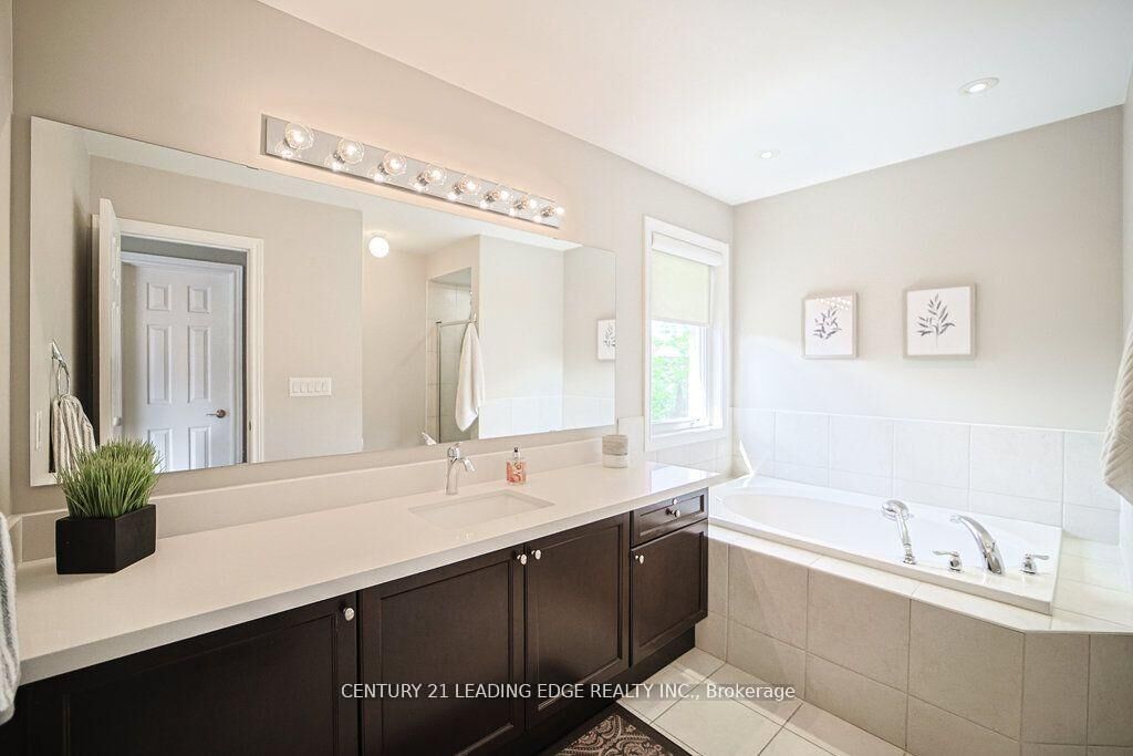 Property Photo: 204 Ivy Jay Crescent ON L4G 0E9