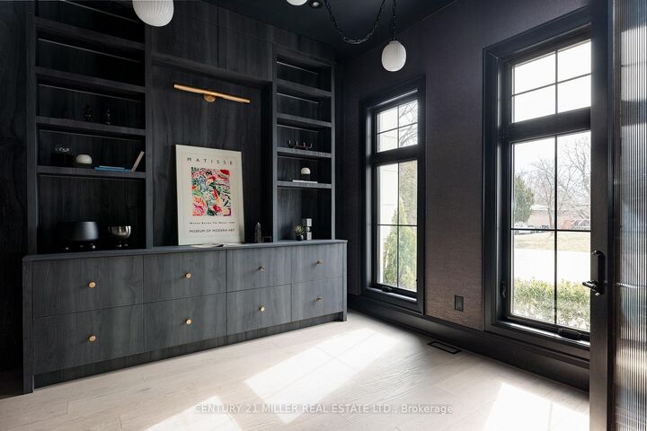 Property Photo:  517 Stafford Drive  ON L6L 4M4 