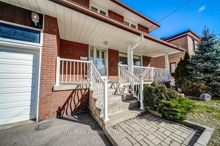 Property Photo: 334 Rimilton Avenue ON M8W 2E4