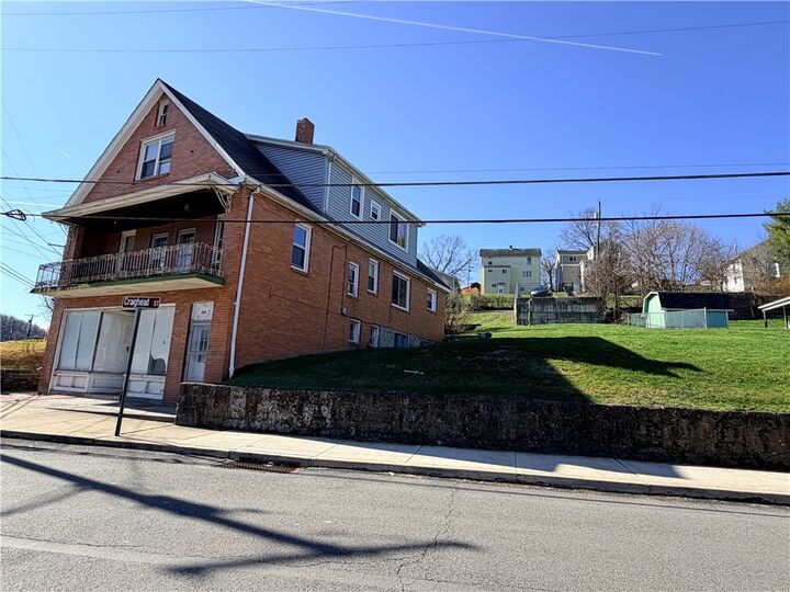 Property Photo:  353 Euclid Ave  PA 15317 