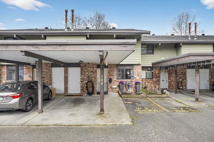 Property Photo: 7480 138 Street 140 BC V3W 6G4
