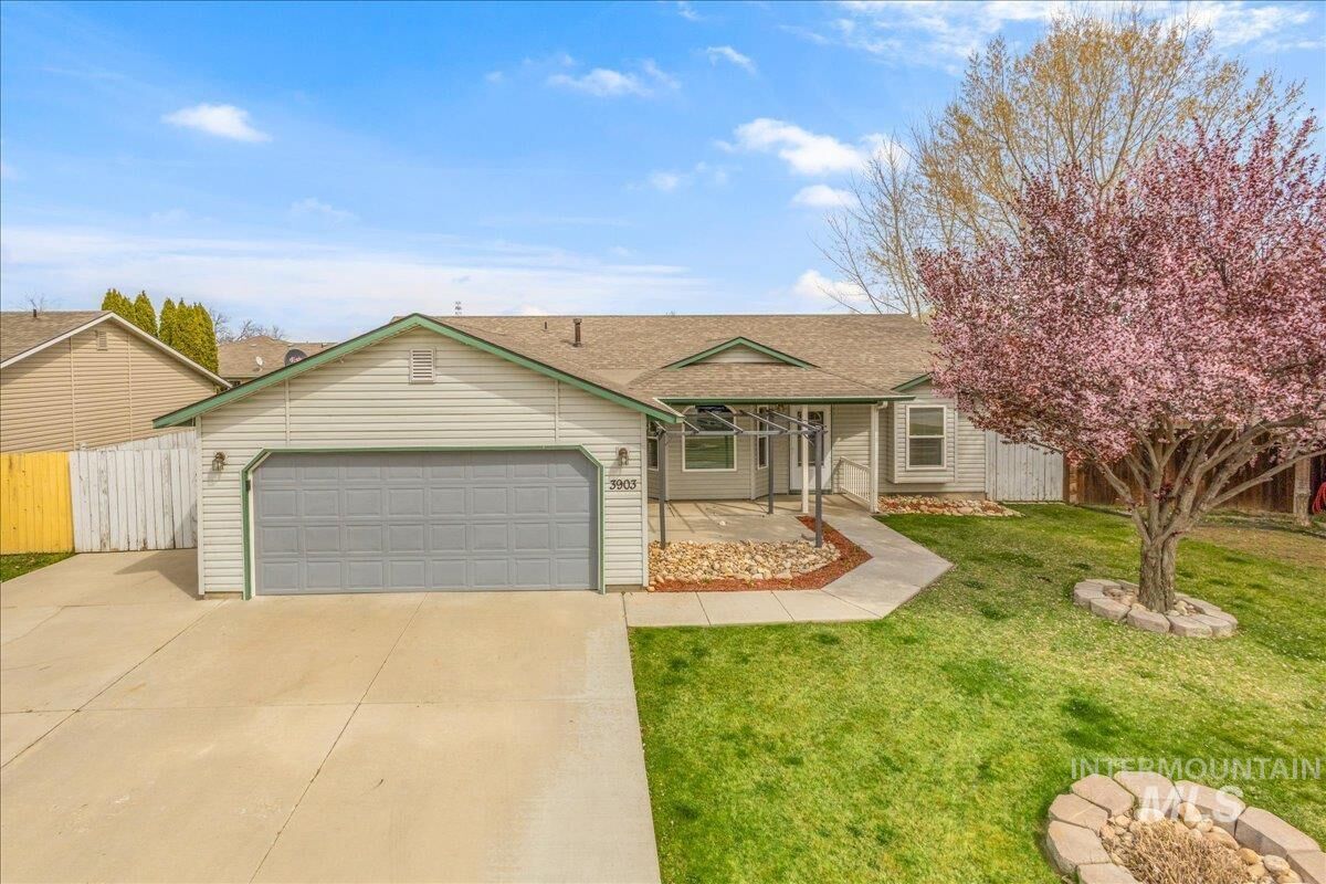 Property Photo: 3903 Bismark Ave. ID 83605