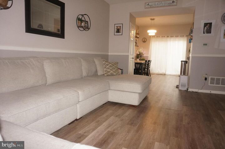 Property Photo:  429 Locust Street  PA 17602 