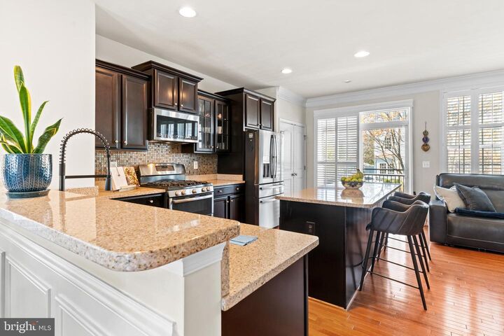 Property Photo:  1401 Occoquan Heights Court  VA 22125 