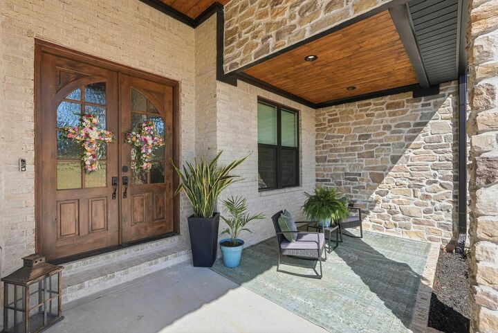 Property Photo: 2940 Orchard View Drive AR 72034