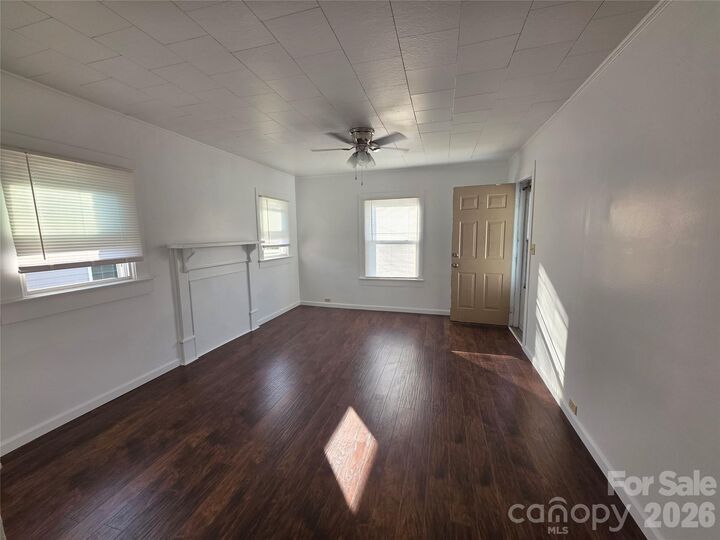 Property Photo: 908 Linwood Road NC 28052