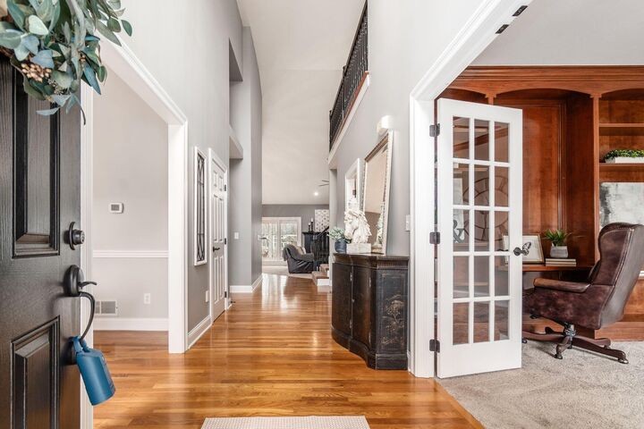 Property Photo: 5681 Streamside Drive OH 43021