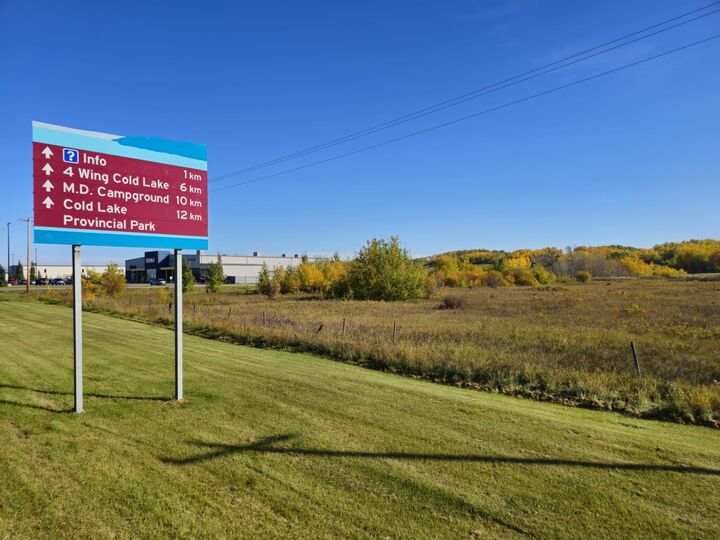 Property Photo:  34  Hwy 28  AB T9M 1P1 