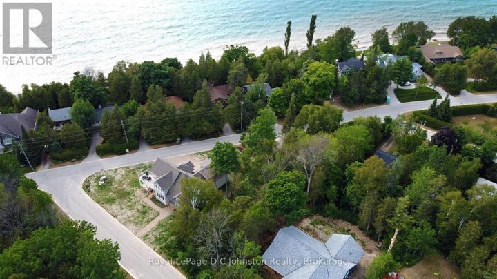 0 Hemlock Street — photo 1