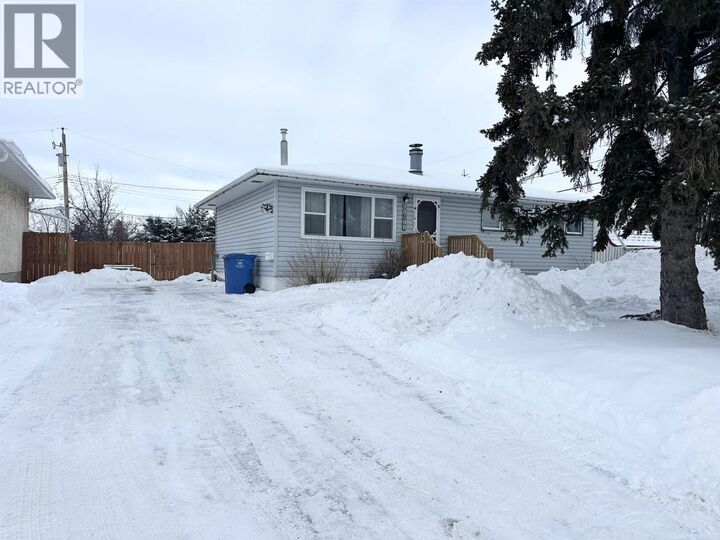 Property Photo:  11011 97 Street  BC V1J 3S9 