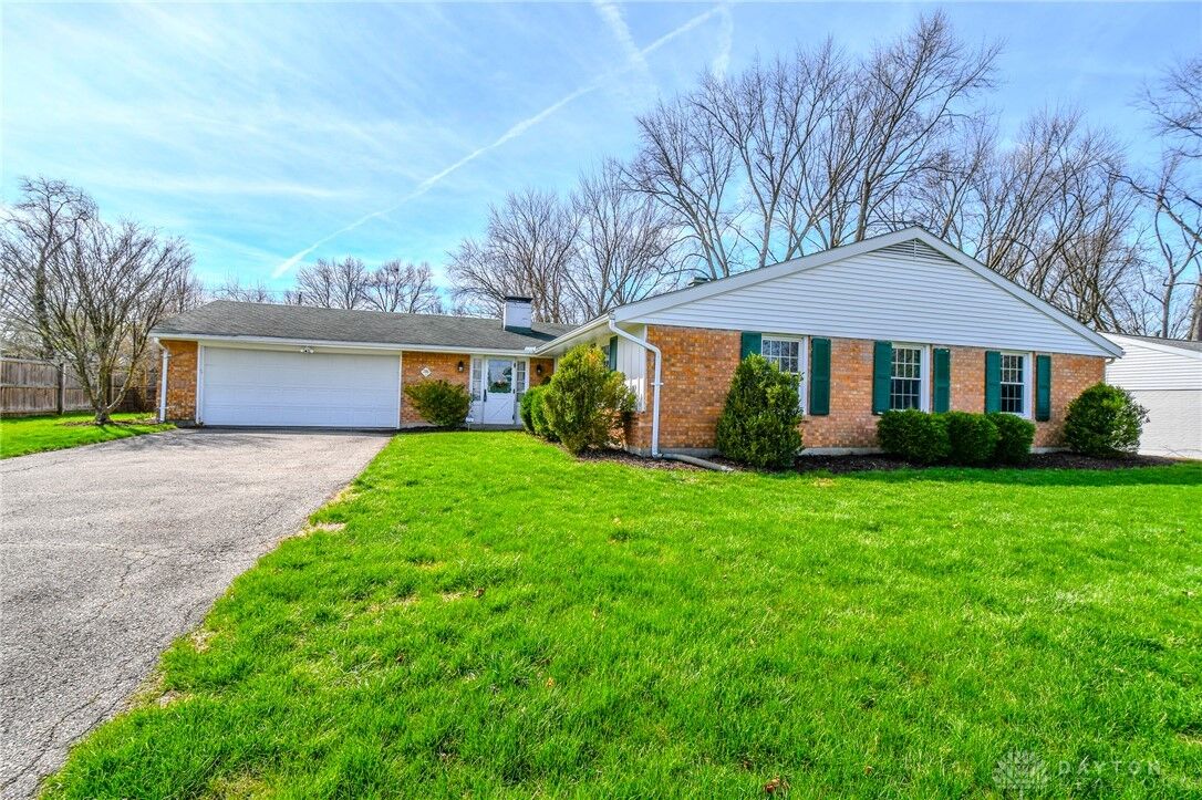 Property Photo: 786 Hyde Park Drive OH 45429