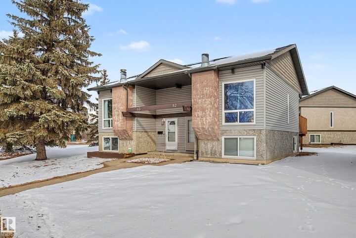 Property Photo:  83 Northwoods Village NW  AB T5X 1T2 