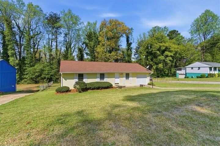 Property Photo:  2614 Spring Drive  GA 30080 