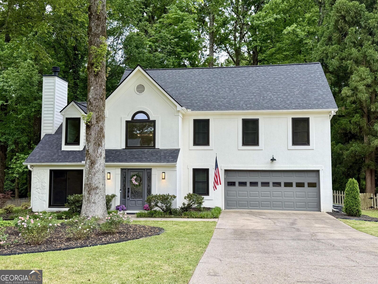 Property Photo: 2015 N Creek Circle GA 30009