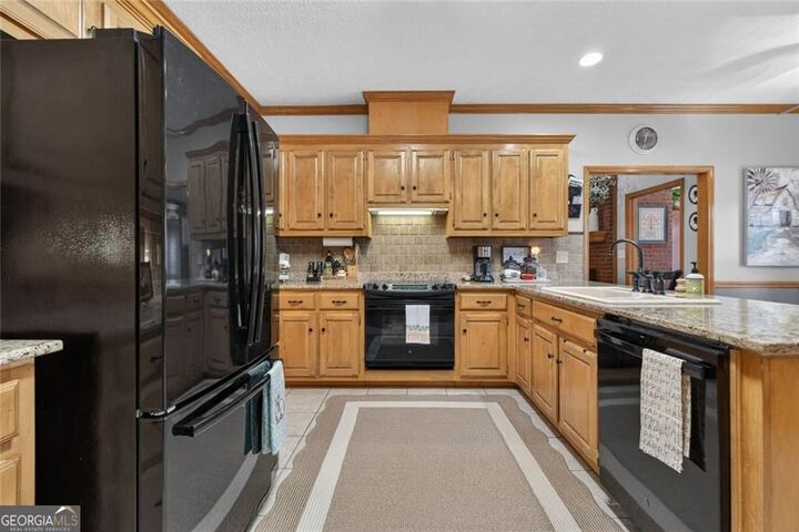 Property Photo:  1106 Sequoia Trail  GA 30252 