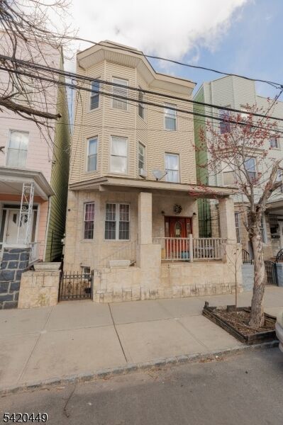Property Photo:  212 Maple St  NJ 07086 