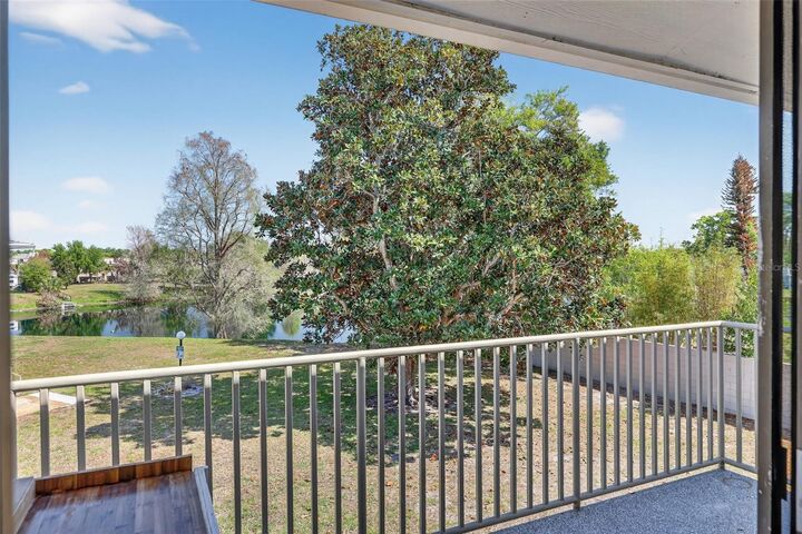 Property Photo: 1935 Conway Road F6 FL 32812