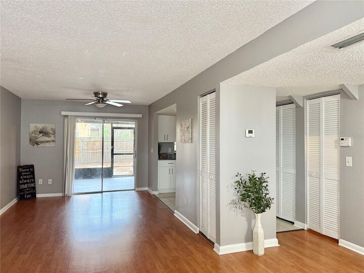 Property Photo:  5156 Tennis Court Circle  FL 33617 