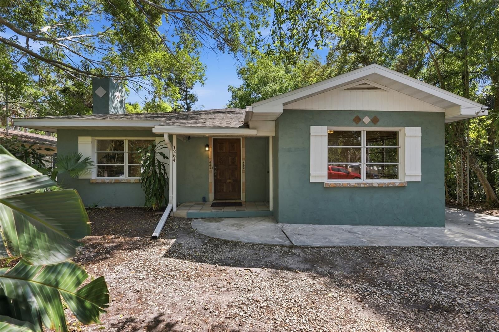 Property Photo: 1264 18th Street FL 34234