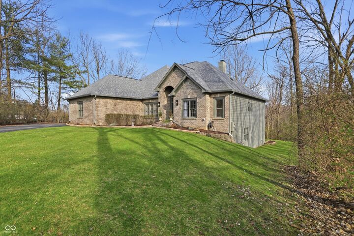 Property Photo:  9010 Summer Estate Drive  IN 46256 