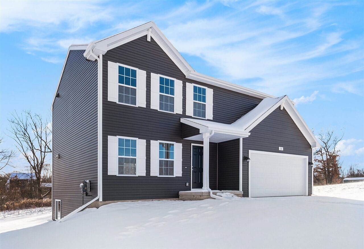 Property Photo: 1229 E Marquette Woods Road MI 49085