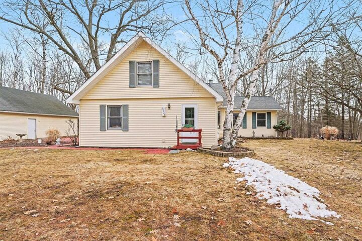 Property Photo:  1728 Linksview Way  MI 48624 