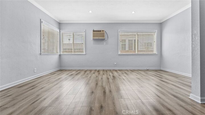 Property Photo:  6623 Gifford Ave  CA 90201 