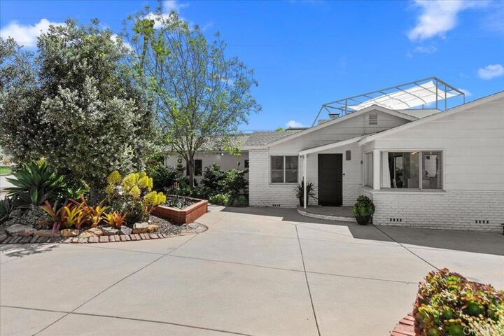 Property Photo:  1645 Noma Lane  CA 92024 