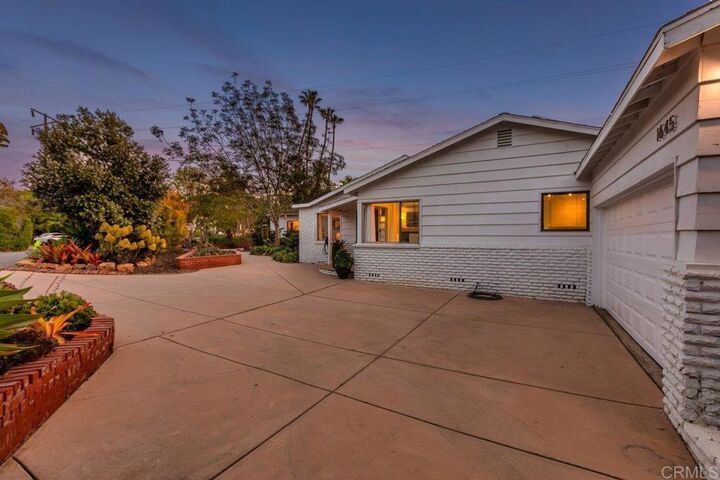 Property Photo: 1645 Noma Lane CA 92024