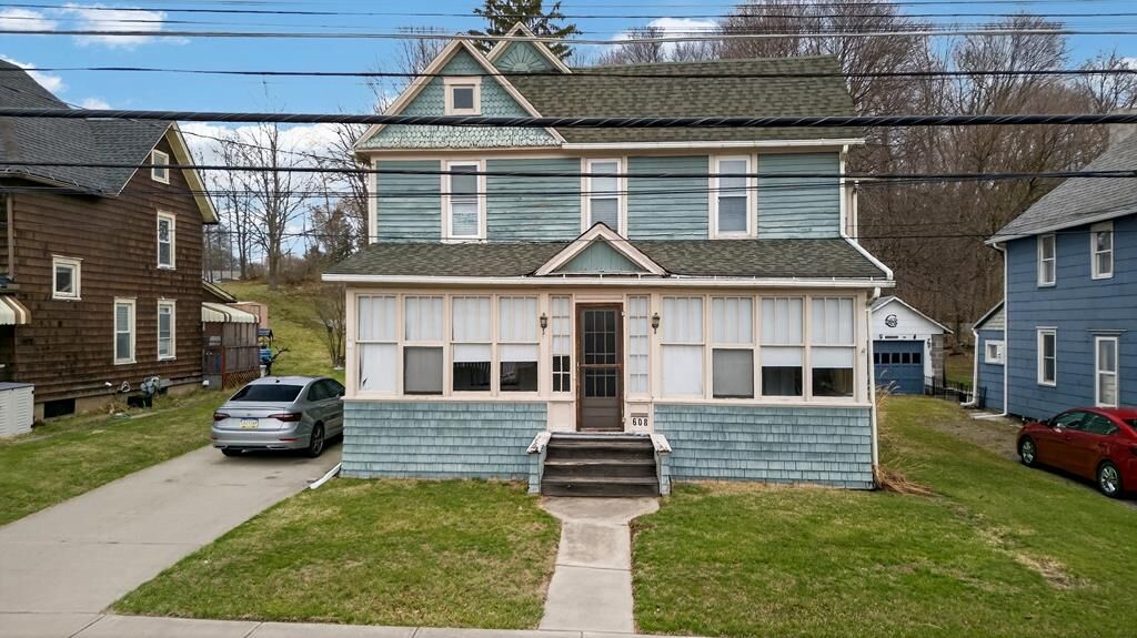 Property Photo:  608 Lincoln Street  PA 18840 