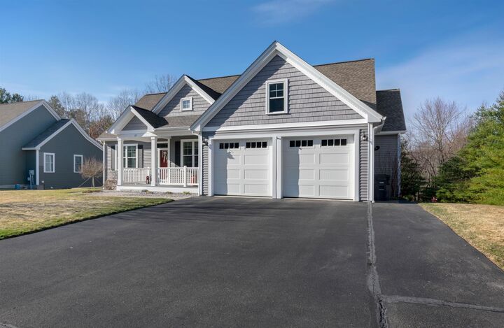 Property Photo:  17 Legacy Drive  NH 03062 