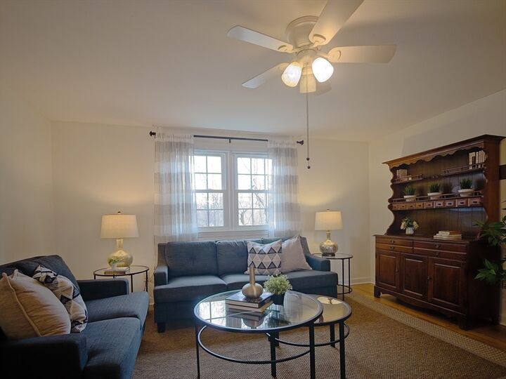 Property Photo:  57 Sylvan St 5D  MA 01923 