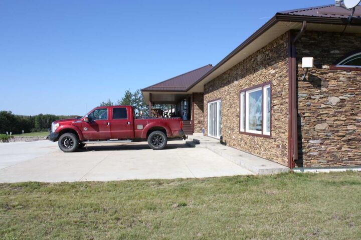 Property Photo: 67305 144A Range Road AB T0A 2C1