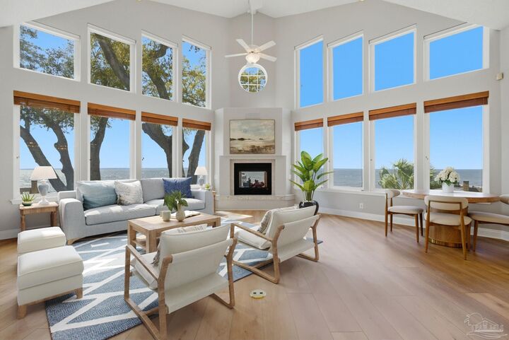 Property Photo:  5556 Michael Dr  FL 32583 