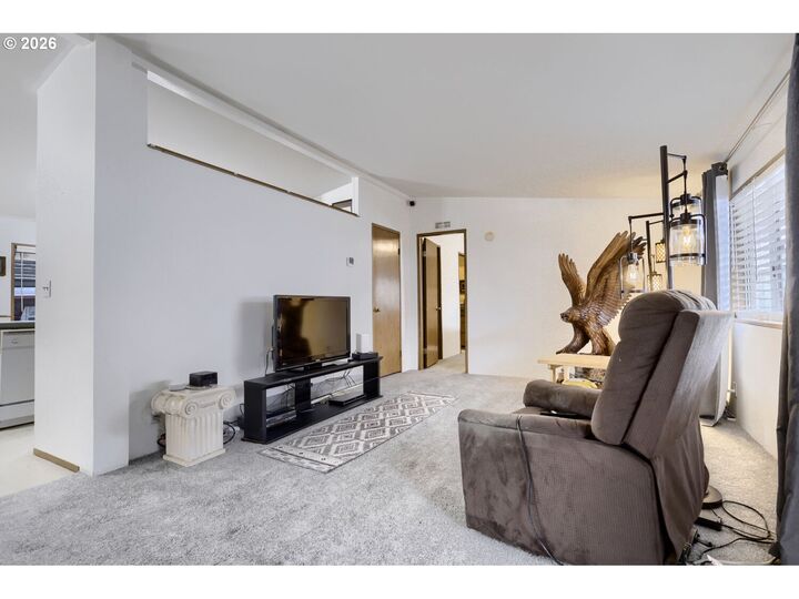 Property Photo:  20248 Highway 213 52  OR 97045 