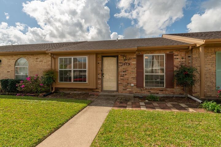 Property Photo:  1079 Sunmeadow Dr.  TX 77706 
