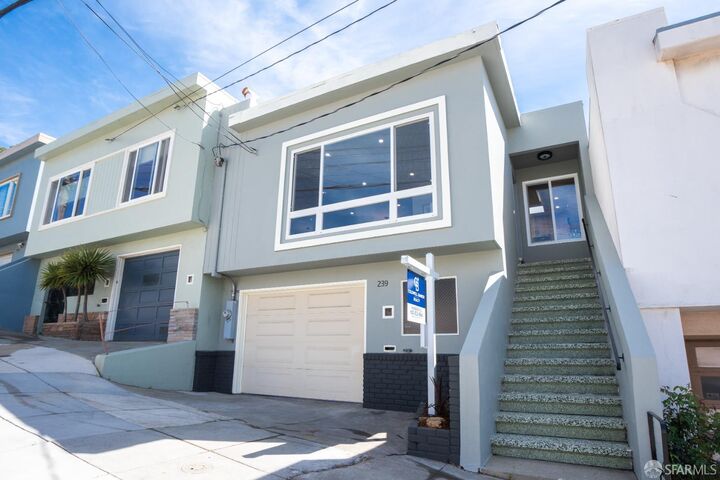 Property Photo: 239 Sawyer Street CA 94134