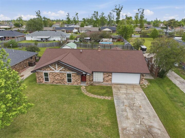 Property Photo:  2715 Saint Francis Street  LA 70663 