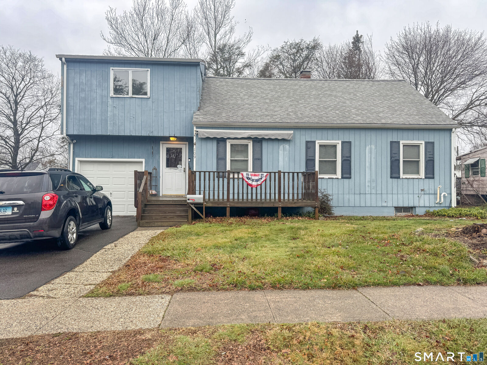 Property Photo:  109 Barclay Street  CT 06610 