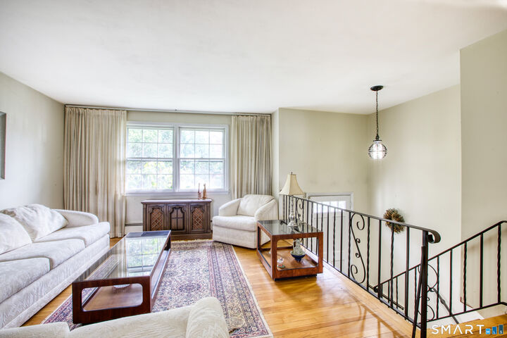 Property Photo:  9 Stuart Drive  CT 06870 