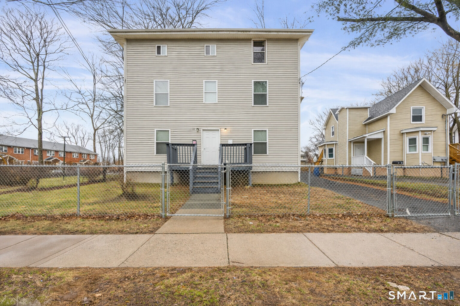 Property Photo: 33 Martin Street CT 06120