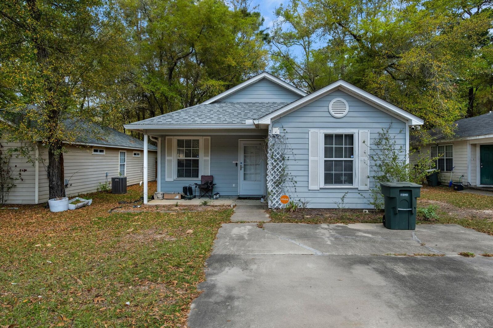 Property Photo: 206 Wilson Green Blvd FL 32305