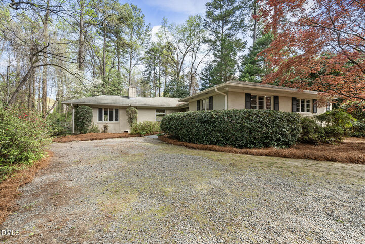 Property Photo: 2908 Fairview Road NC 27608