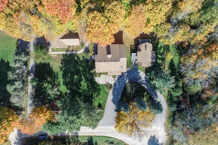 Property Photo:  287199 10 Sideroad N/A  ON L9W 6P9 