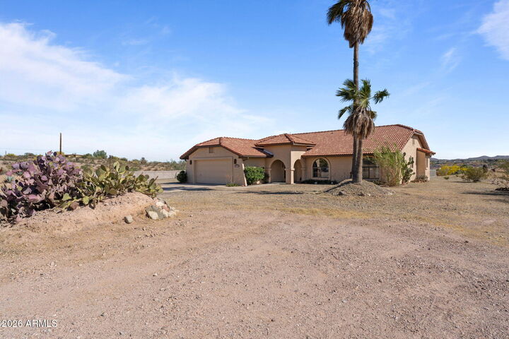Property Photo: 55500 N Vulture Mine Road AZ 85390